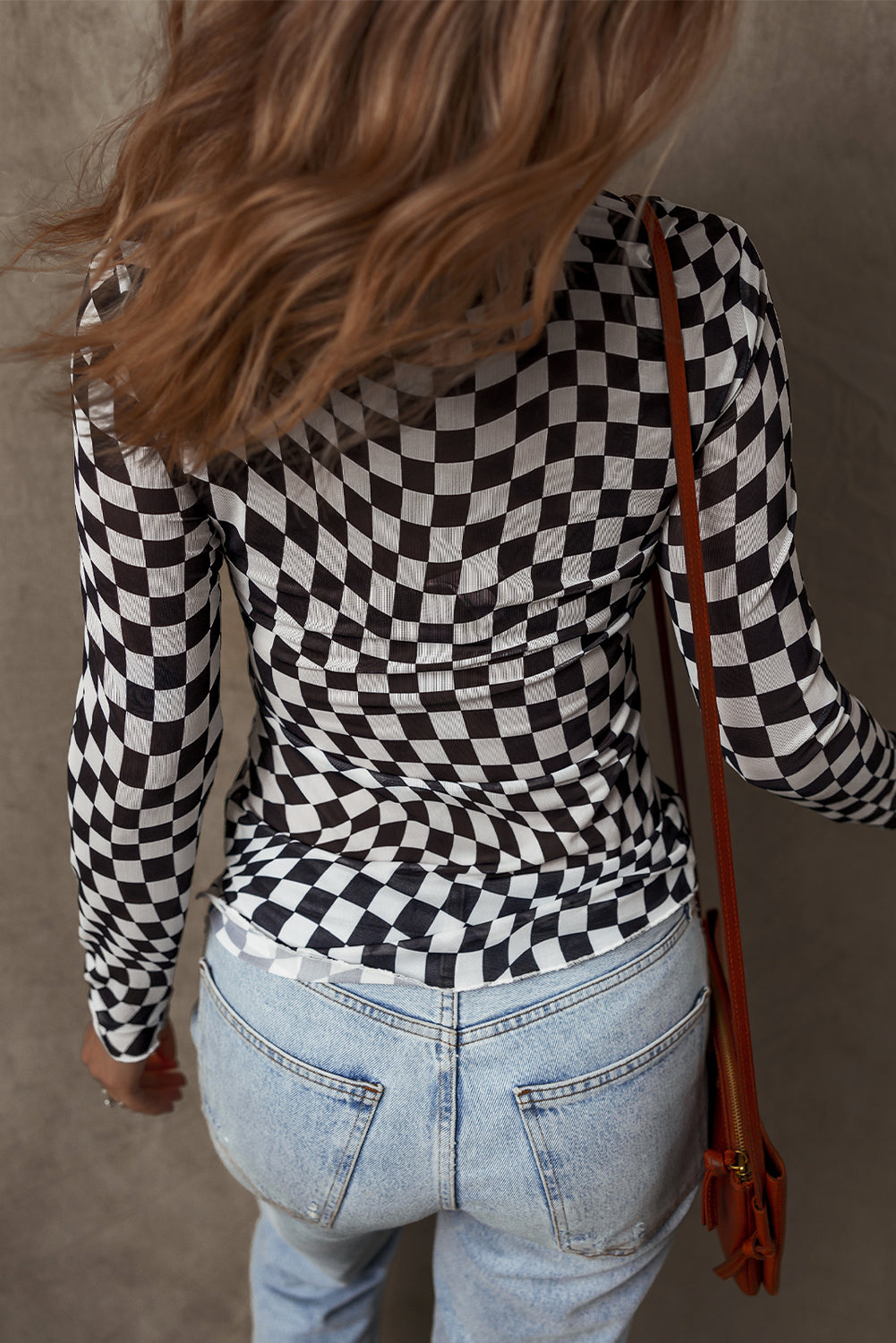 checkered shirt back